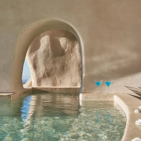 Hotel Divine Cave Experience 3*