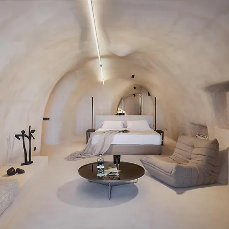 Hotel Divine Cave Experience