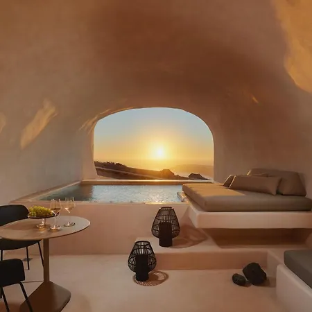 Divine Cave Experience Imerovigli (Santorini)